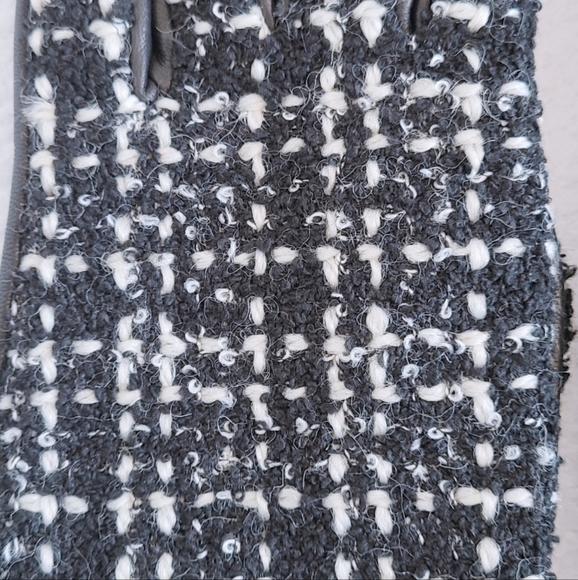 Authentic Saint Laurent YSL Checked Boucle Tweed Wool & Leather Gloves - Picture 13 of 16